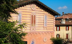Palazzo Rivola